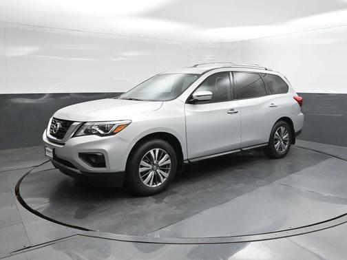 Brilliant Silver Metallic 2020 Nissan Pathfinder S