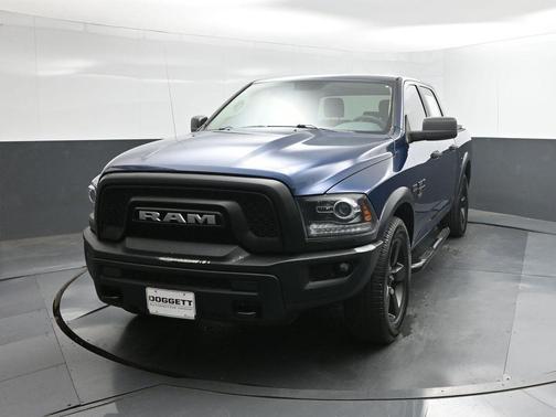 Patriot Blue Pearlcoat 2020 RAM 1500 Classic SLT
