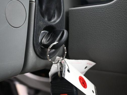 2004 Ford F-150 XL SuperCab