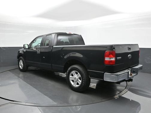 2004 Ford F-150 XL SuperCab