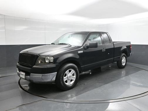 2004 Ford F-150 XL SuperCab
