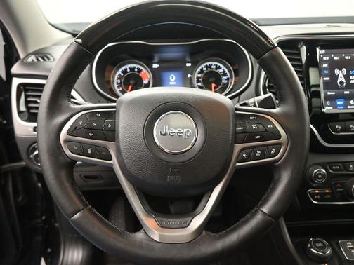 2019 Jeep Cherokee Overland