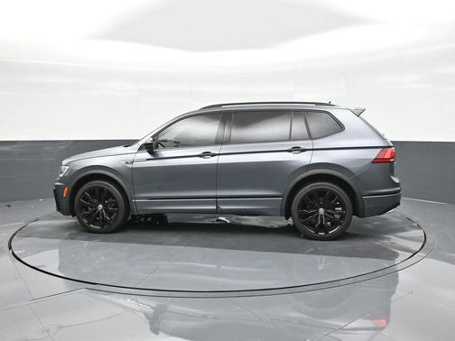 2021 Volkswagen Tiguan 2.0T SE R-Line Black