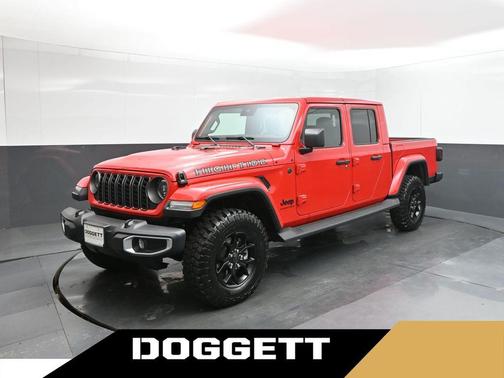 Firecracker Red Clearcoat 2025 Jeep Gladiator Sport