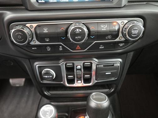 2023 Jeep Gladiator Overland