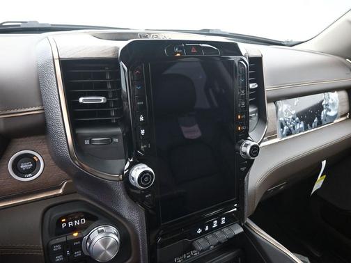 2025 RAM 1500 Limited