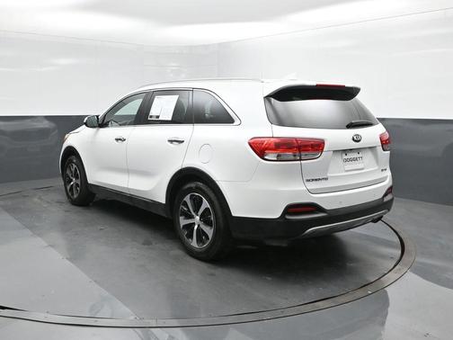 2018 Kia Sorento EX