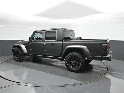 2024 Jeep Gladiator Sport