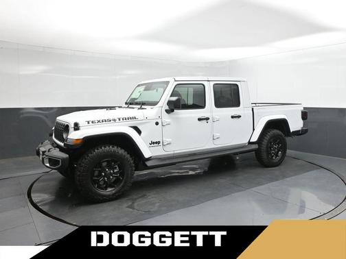 Bright White Clearcoat 2026 Jeep Gladiator Texas Trail