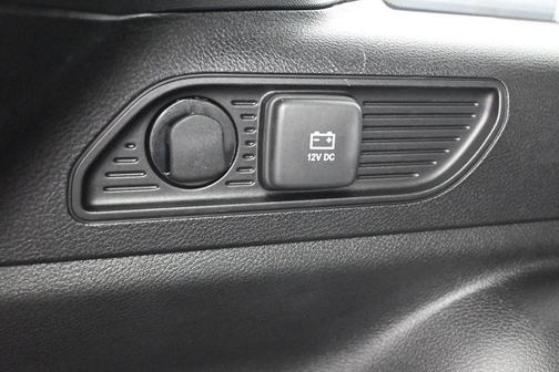 Bright White Clearcoat 2026 Jeep Grand Cherokee Laredo