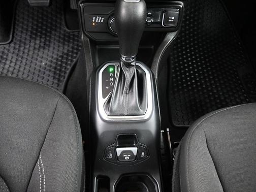 2023 Jeep Renegade Altitude