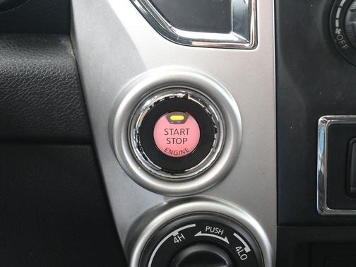 2018 Nissan Titan XD SV