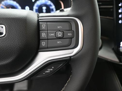 2026 Jeep Grand Wagoneer LIMITED