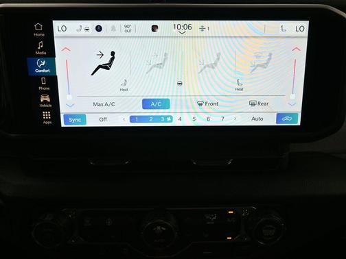 Black Clearcoat 2026 Jeep Gladiator Sport