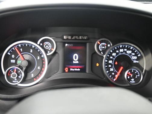 2025 RAM 2500 Big Horn