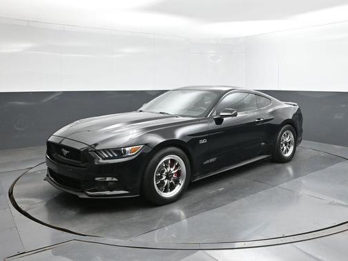 2017 Ford Mustang GT Premium