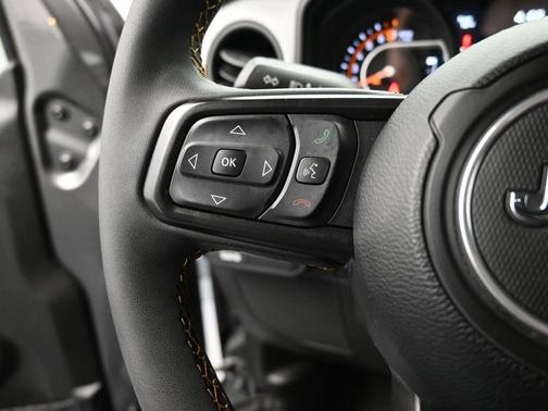 2024 Jeep Gladiator Sport