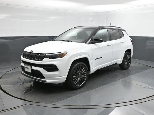 2022 Jeep Compass Altitude