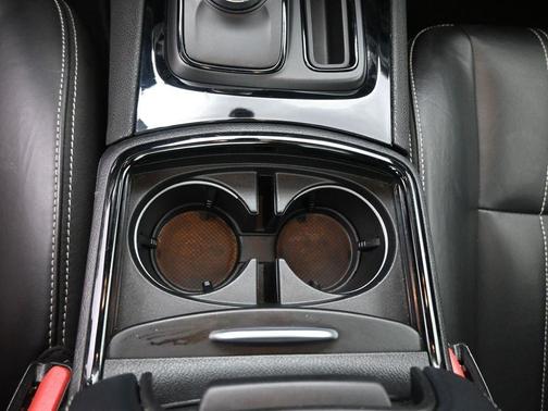 2023 Chrysler 300 S
