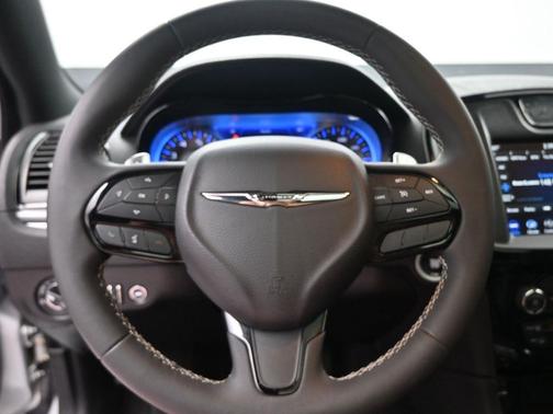2023 Chrysler 300 S