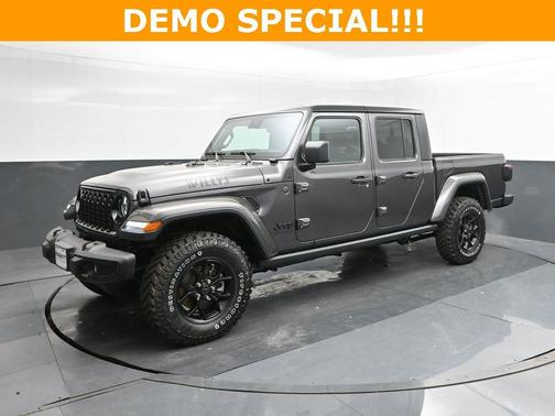 2025 Jeep Gladiator Sport