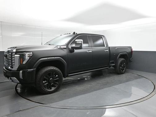 2024 GMC Sierra 2500 Denali