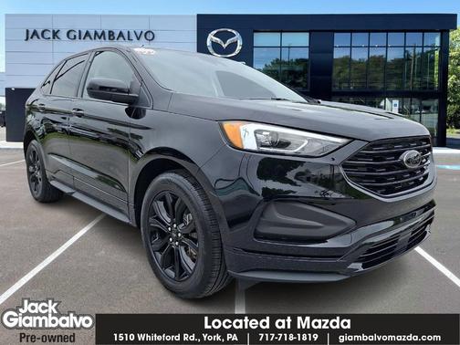 Agate Black Metallic 2022 Ford Edge SE