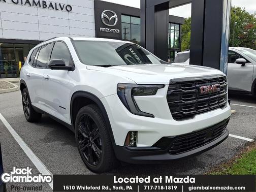 2025 GMC Acadia Elevation
