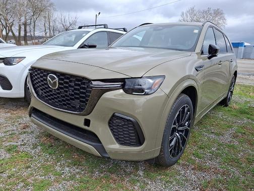 Zircon Sand Metallic 2026 Mazda CX-70 3.3 Turbo S Premium Plus Package