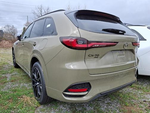 Zircon Sand Metallic 2026 Mazda CX-70 3.3 Turbo S Premium Plus Package