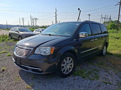 2012 Chrysler Town & Country Touring-L