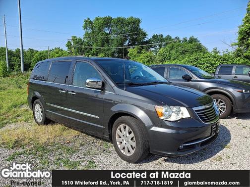 2012 Chrysler Town & Country Touring-L