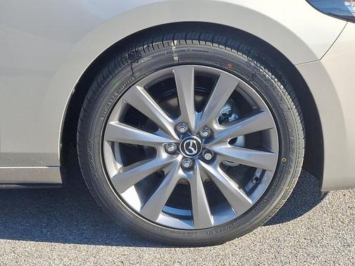 2025 Mazda Mazda3 FWD w/Preferred Package