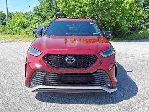 2022 Toyota Highlander XSE