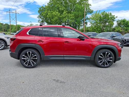 Soul Red Crystal Metallic 2026 Mazda CX-50 2.5 S PREMIUM