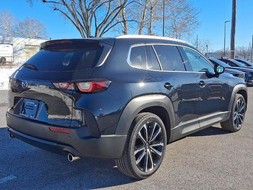 2026 Mazda CX-50 Premium