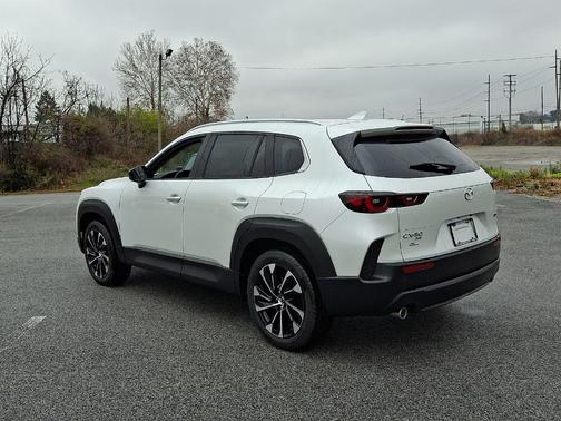 2026 Mazda CX-50 Premium Plus