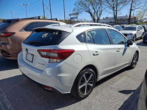 2023 Subaru Impreza 2.0i Premium