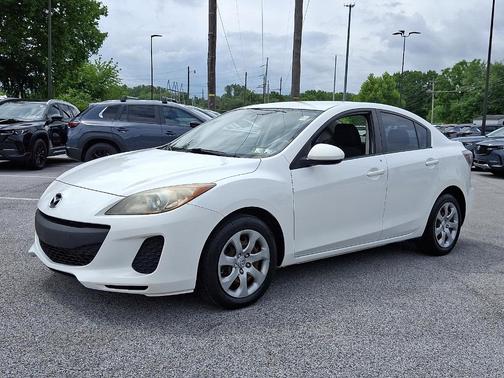 2013 Mazda Mazda3 i Sport