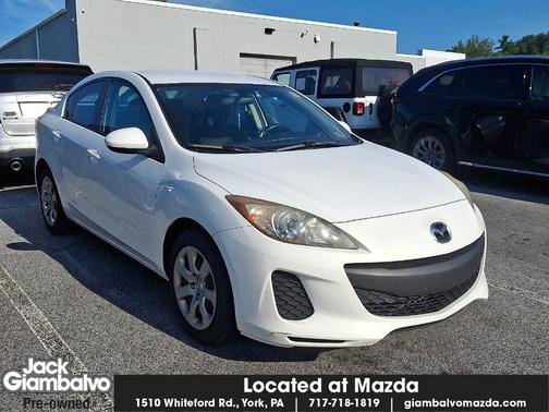 2013 Mazda Mazda3 i Sport