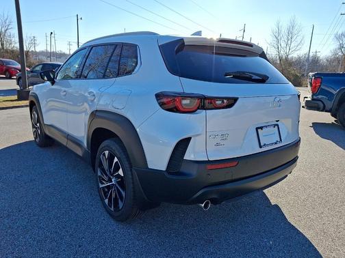 2026 Mazda CX-50 Premium Plus