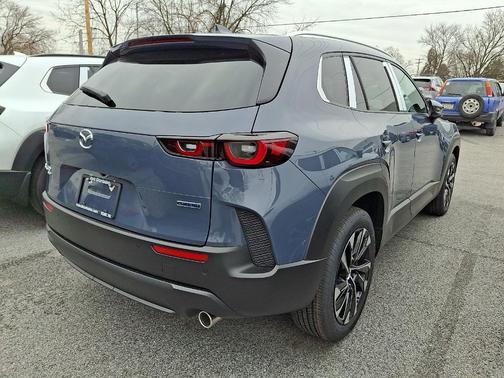 2026 Mazda CX-50 Premium Plus