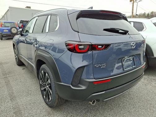 2026 Mazda CX-50 Premium Plus