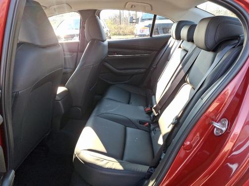 2025 Mazda Mazda3 FWD w/Select Package