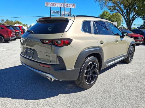 Zircon Sand Metallic 2026 Mazda CX-50 2.5 Turbo Meridian Edition