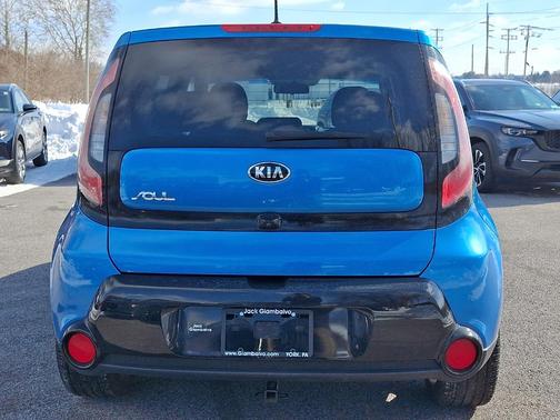 2016 Kia Soul +