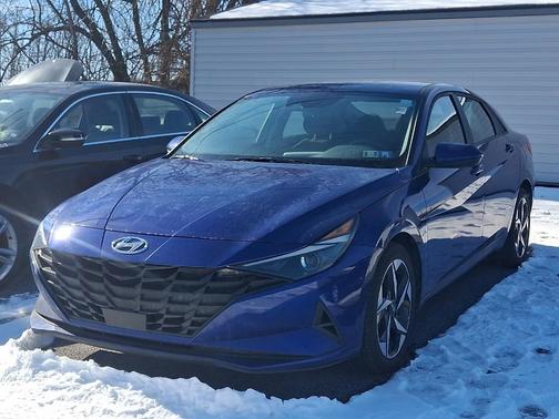 2023 Hyundai ELANTRA SEL