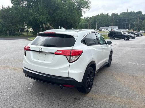 Platinum White Pearl 2021 Honda HR-V Sport