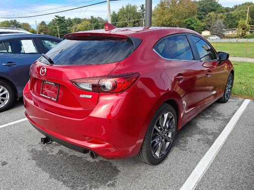 2018 Mazda Mazda3 Touring