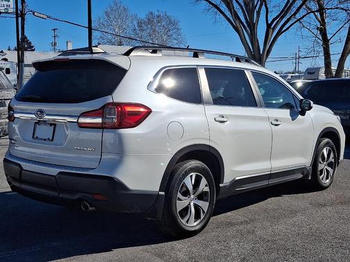 2021 Subaru Ascent Premium 8-Passenger